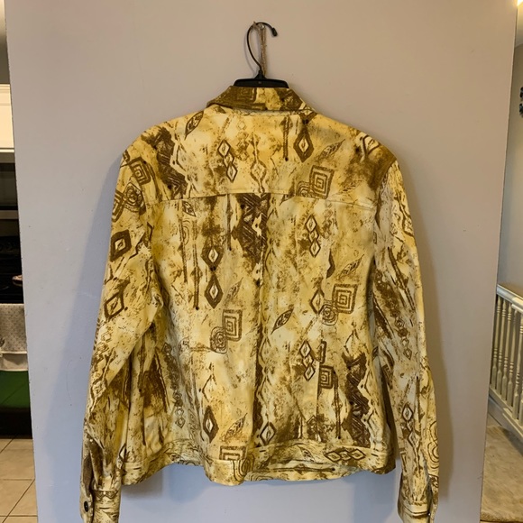 C.l.o.t.h.e.s jean jacket. Size 1X - Picture 4 of 4